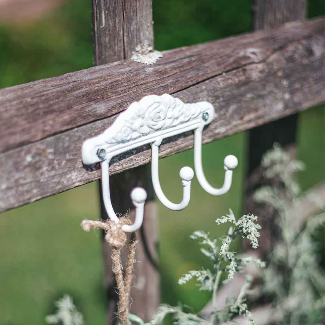 Elegante CUNELLO Hakenleiste im Vintage-Stil