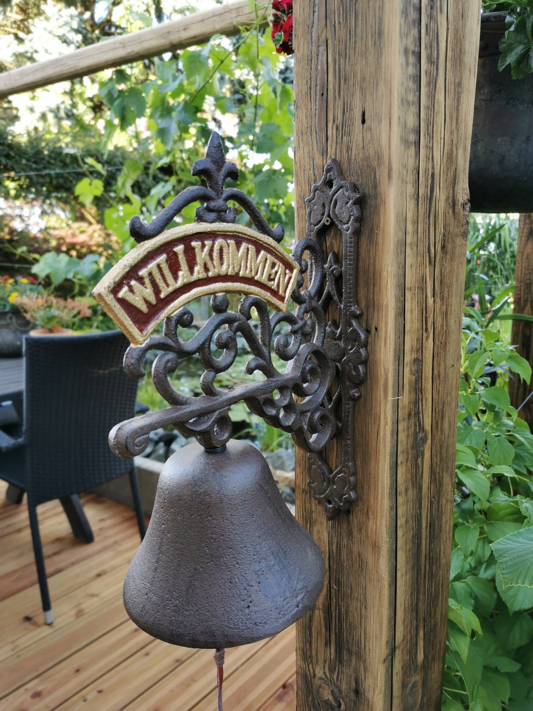 Große klassische Türglocke "Willkommen" aus Gusseisen