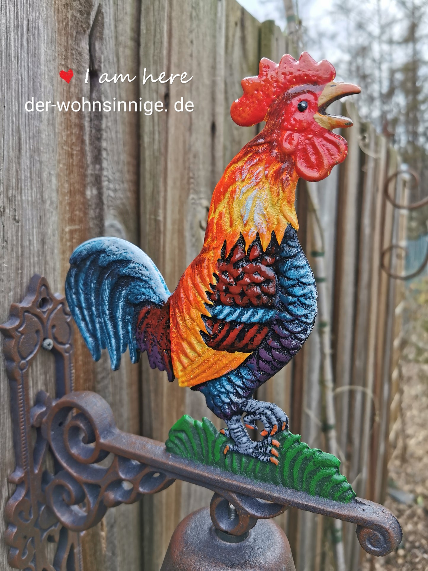 Türglocke aus Gusseisen mit einem prachtvollen Hahn - der Wohnsinnige