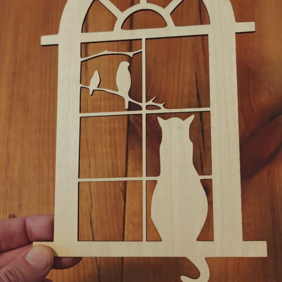 Ornament Dieselross aus Holz – mit filigraner Gravur